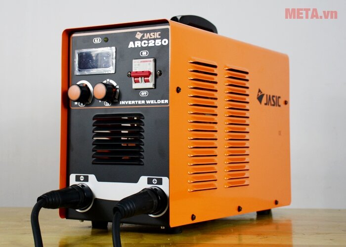 Máy hàn que Jasic ARC-250 (R112)