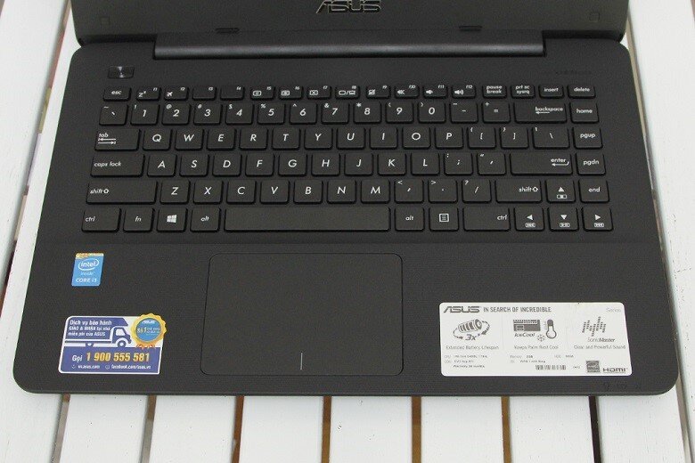 Asus A540LA i3 4005U/4GB/500GB/Win10 Asus A540LA i3 4005U/4GB/500GB/Win10