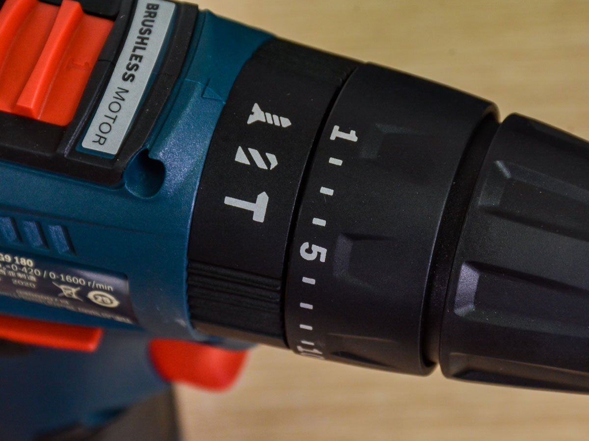 Máy khoan pin Bosch GSB 12V-30