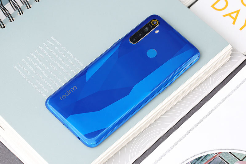 Điện thoại Realme 5 - 4GB/128GB