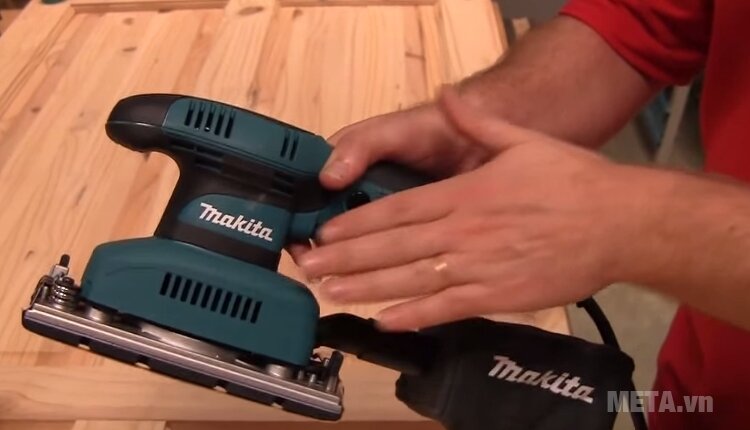 Máy chà nhám rung Makita BO3710 Máy chà nhám rung Makita BO3710