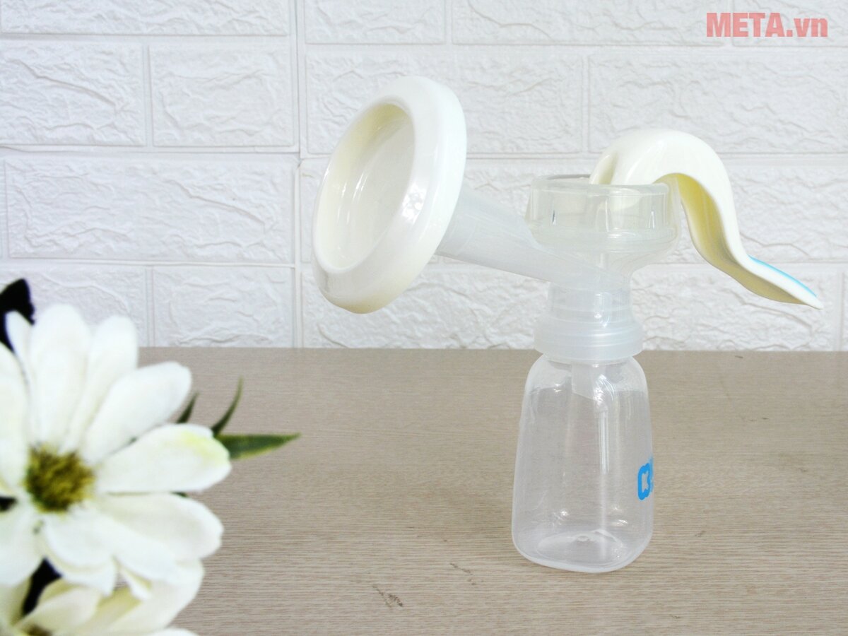 Máy hút sữa cầm tay KK Smart KK004