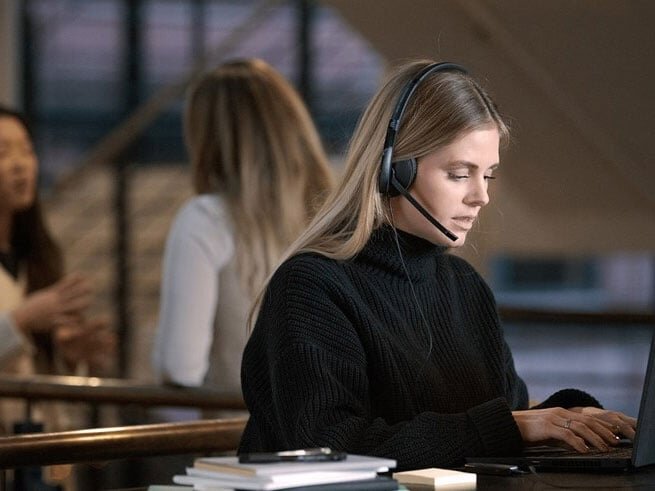 Sennheiser C10 có mic Sennheiser C10