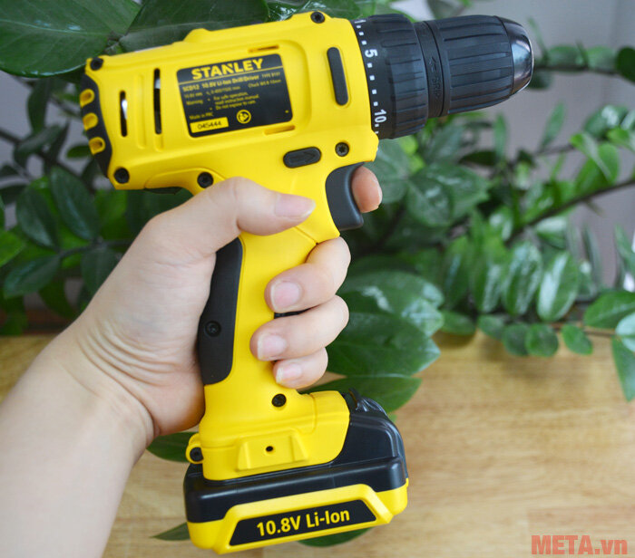 Máy khoan pin Stanley SCD 12S2 10mm - 10.8V