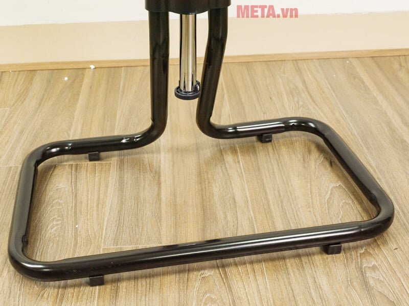 Quạt sàn Ching Hai FF2317 thiết kế chân quỳ chắc chắn