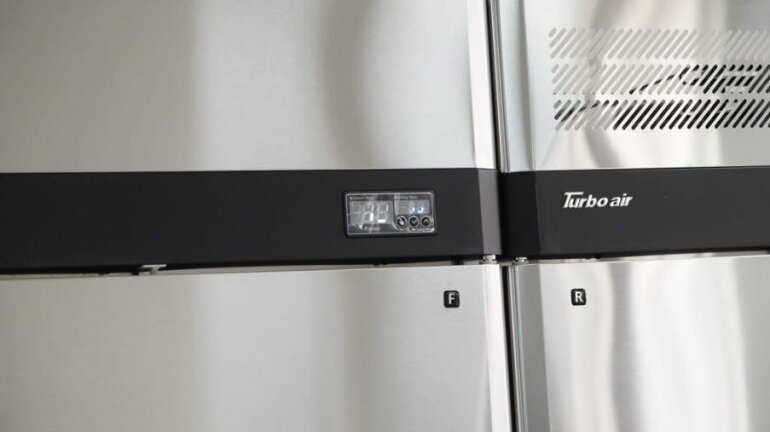 Tủ mát Turbo Air 6 cánh KR65-6