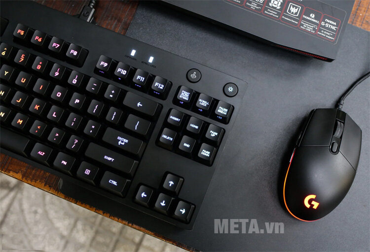 Bàn phím cơ Logitech PRO Gaming