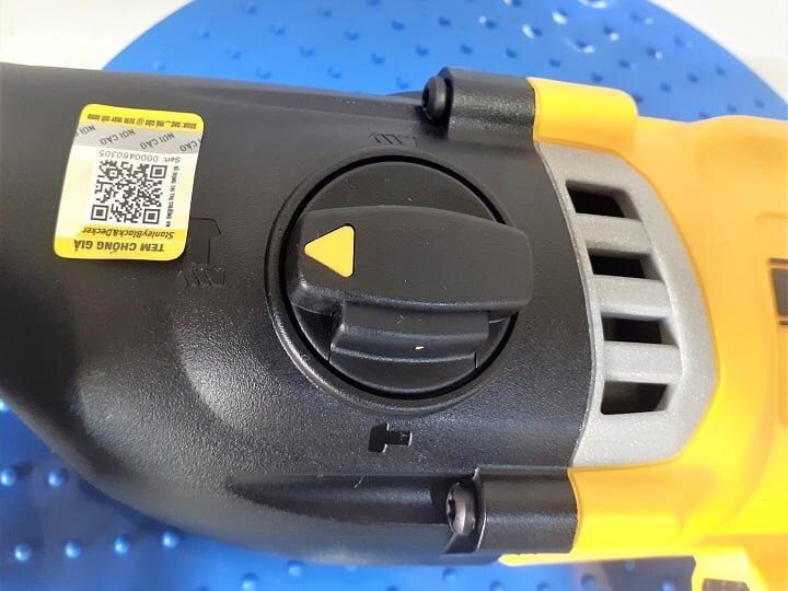 Dewalt DCH263KN-KR