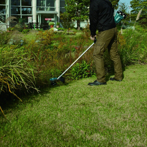 Máy cắt cỏ 2 thì Makita EM3400U