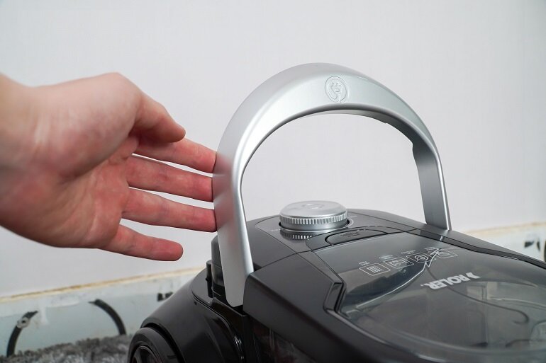 Máy hút bụi Roler RC-2112