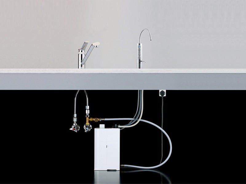 máy lọc nước điện giải Panasonic TK AB50 có thiết kế hiện đại, sang trọng