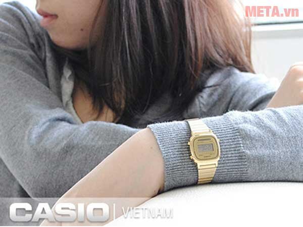 Đồng hồ Casio LA670WGA-9DF