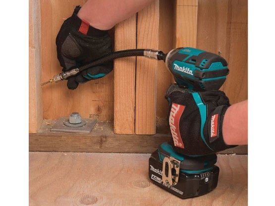 Makita B-51851 dễ dàng tháo siết vít ở góc nhỏ hẹp Makita B-51851