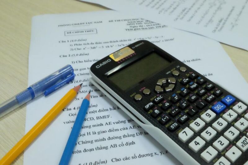 Máy tính Casio FX-580VNX