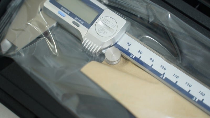 Thước cặp điện tử chống nước Mitutoyo 500-753-20