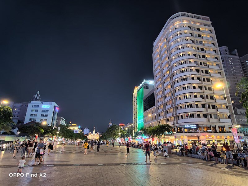 Điện thoại Oppo Find X2 - 12GB RAM, 256GB, 6.7 inch