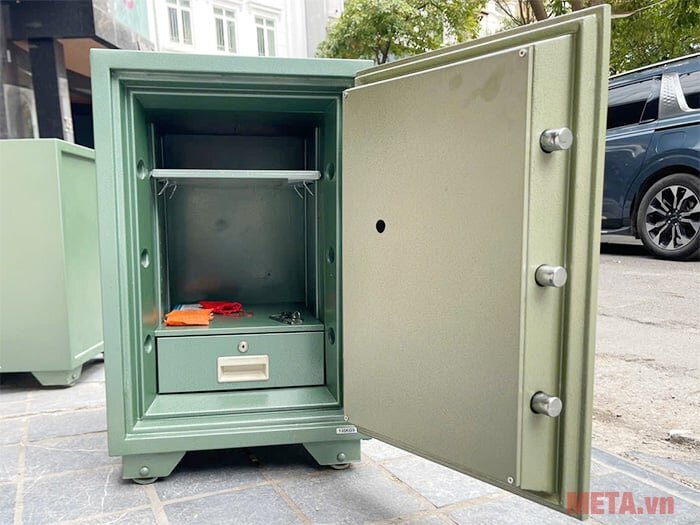 Bên trong của két sắt Hòa Phát KS135K1C1 KS135K1C1