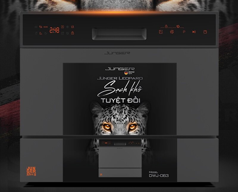 Junger Leopard DWJ-063 sở hữu thiết kế hiện đại, màu sắc đen - xám trang nhã