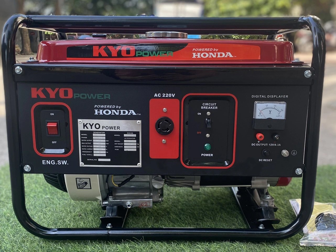 Máy phát điện chạy xăng 3KVA Honda Kyo Power THG3900EX Máy phát điện chạy xăng 3KVA Honda Kyo Power THG3900EX