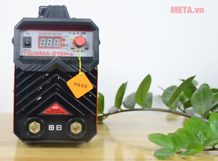 Máy hàn inverter Btec TIG/MMA 215 Pro