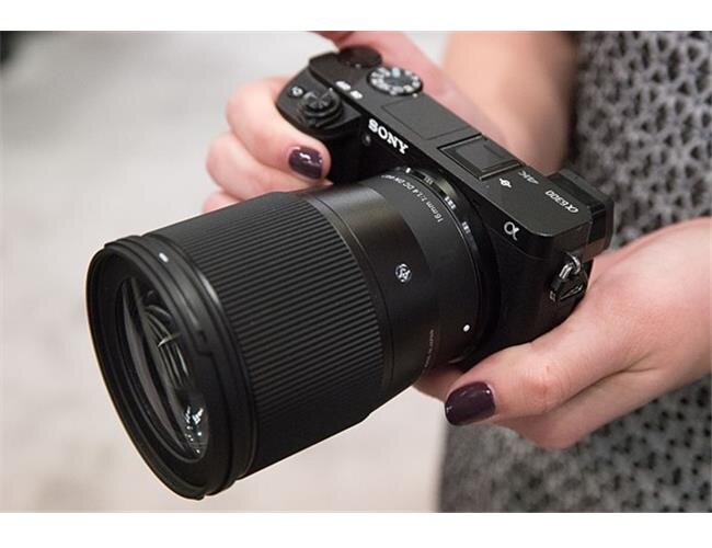 Ống Kính Sigma 16mm f/1.4 DC DN for Sony
