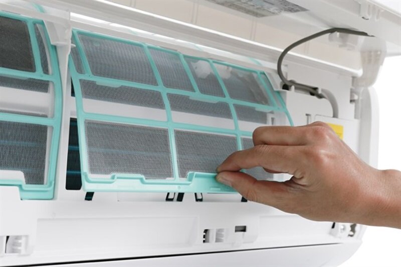 Điều hòa Electrolux inverter 9000 BTU inverter 1 chiều ESV09CRO-C1 lọc không khí