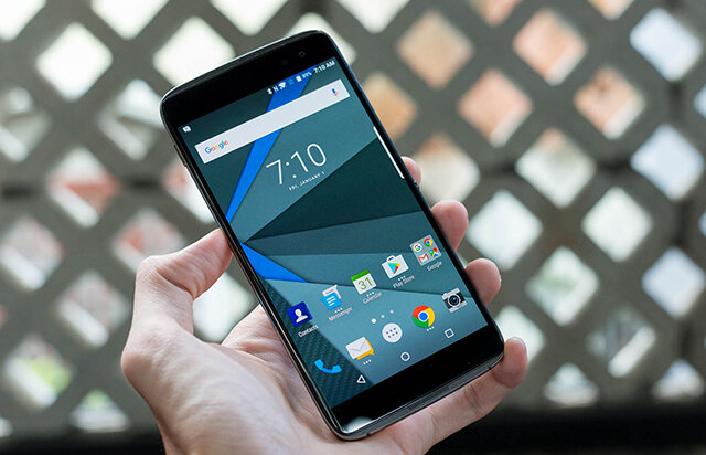 Điện thoại BlackBerry DTEK60