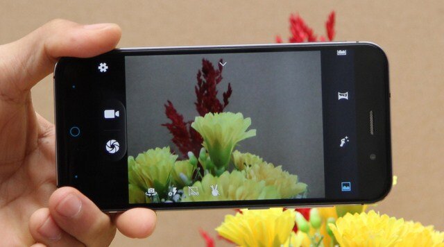 Điện thoại ZTE Blade V6