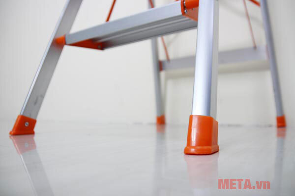 Thang nhôm ghế bản to 6 bậc Advindeq ADS-706