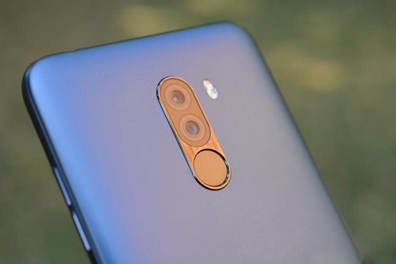 Điện thoại Xiaomi Pocophone F1 Black