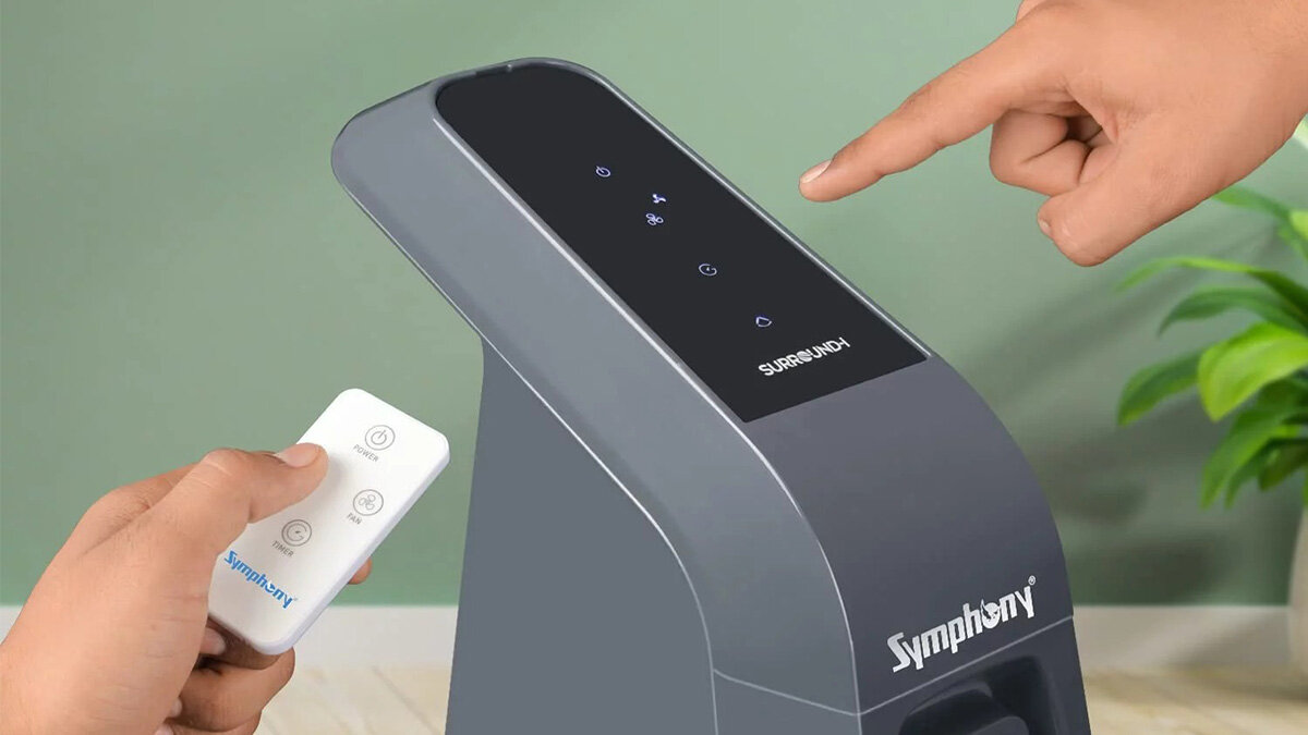 Symphony Surround I sử dụng bảng điều khiển cảm ứng và remote tiện lợi