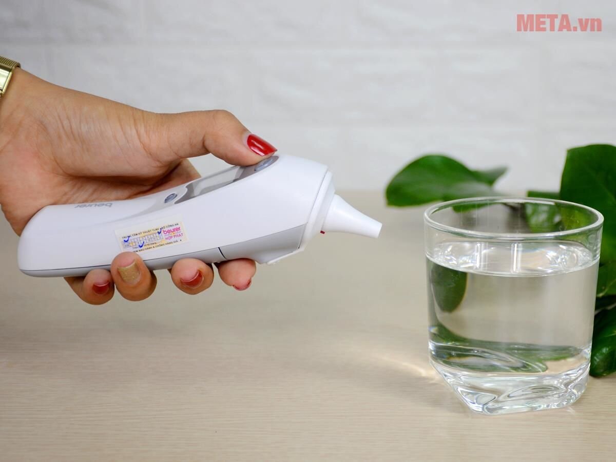 Nhiệt kế điện tử đo tai Beurer FT58 Nhiệt kế điện tử đo tai Beurer FT58