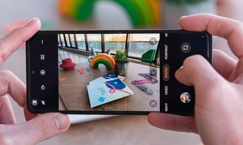 Điện thoại Oppo Find N2 Flip 8GB/256GB 6.8 inch