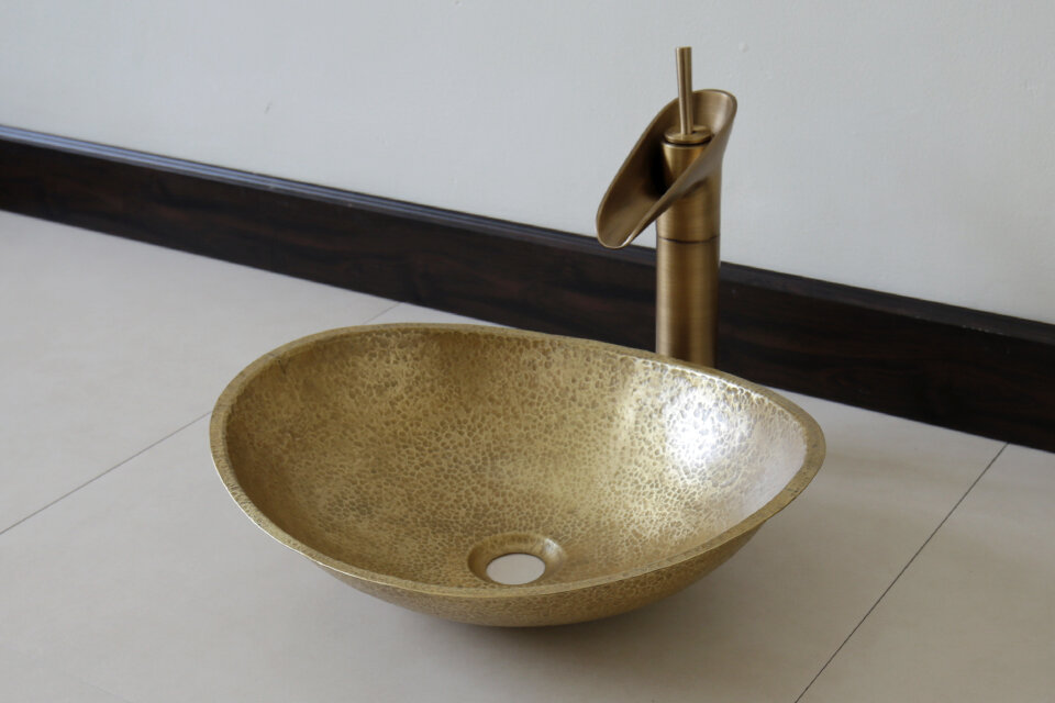 Chậu rửa lavabo bằng đồng Kanly RSC047V / RSC046V 