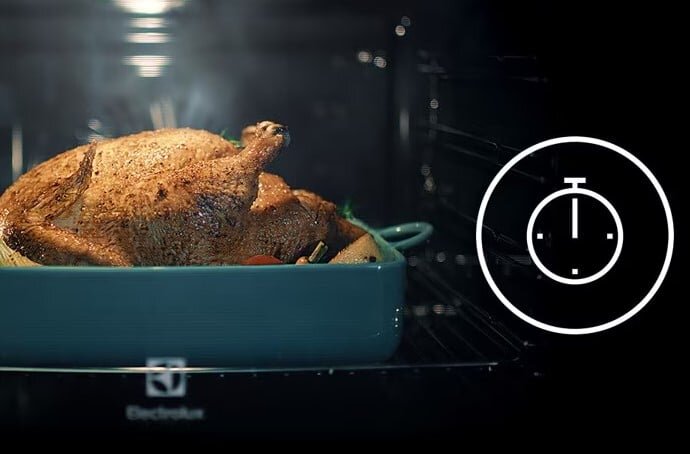 Bạn có thể cài đặt thười gian nướng cho lò nướng Electrolux lên đến 55 phút