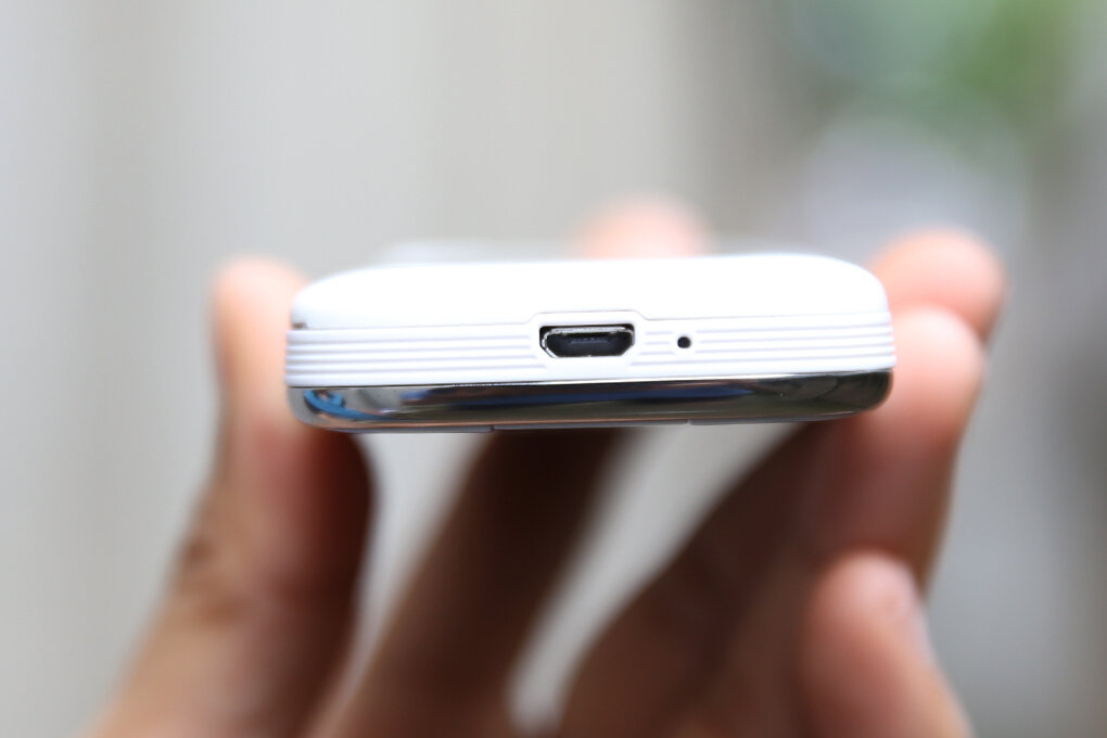 Điện thoại MOBELL M389