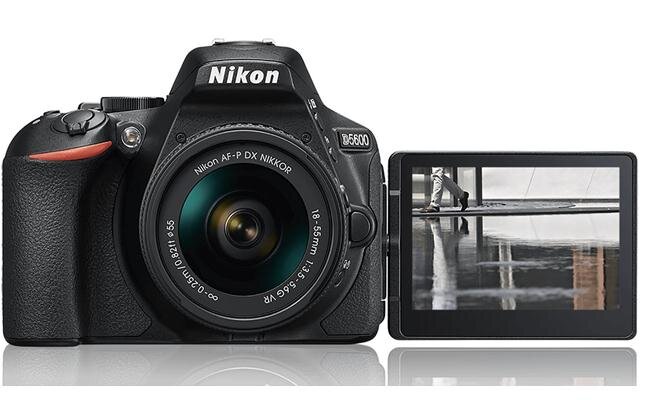 Máy Ảnh Nikon D5600 Body   Sigma 17-50 F2.8 (Hàng Nhập Khẩu) Máy Ảnh Nikon D5600 Body   Sigma 17-50 F2.8 (Hàng Nhập Khẩu)