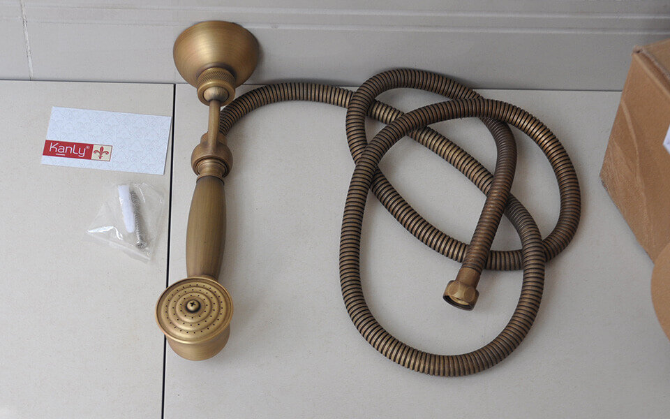 Móc treo vòi sen bằng đồng Kanly GCK31