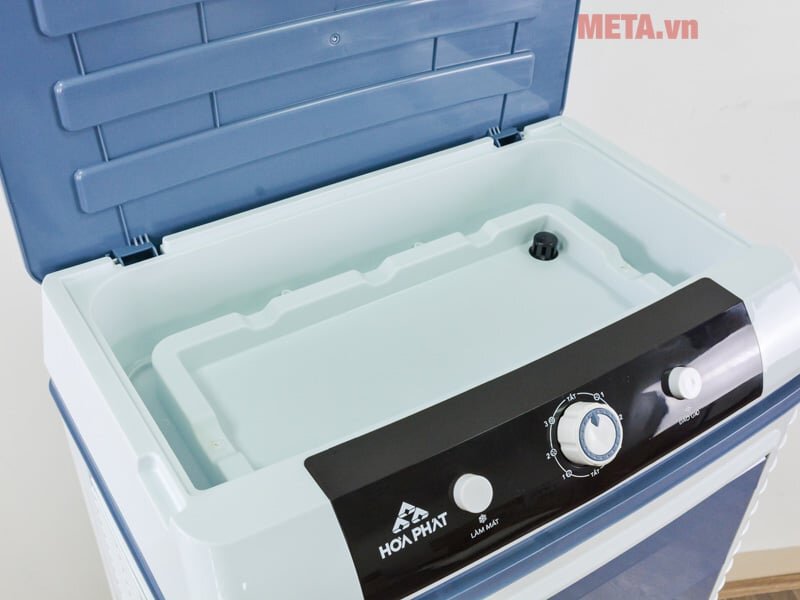Vị trí thêm nước của máy làm mát không khí Hòa Phát HPCF1-022