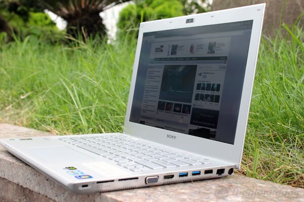 Sony Vaio S SVS13117GG 53214G75GWP Sony Vaio S SVS13117GG 53214G75GWP