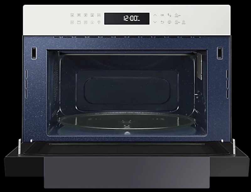 Khoang lò được tráng men Ceramic chống bám bẩn, dễ dàng lau chùi và vệ sinh