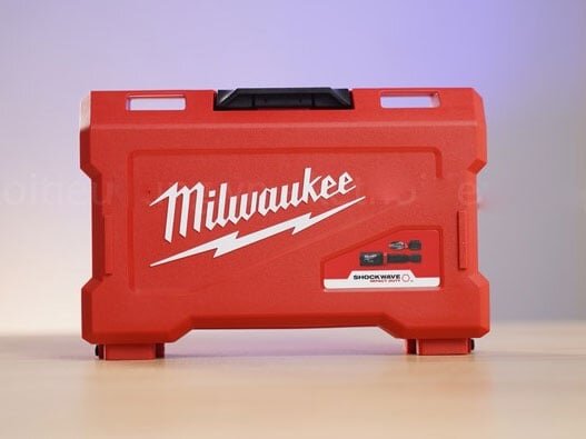 Milwaukee 48-32-4004 có hộp đựng nhựa Milwaukee 48-32-4004