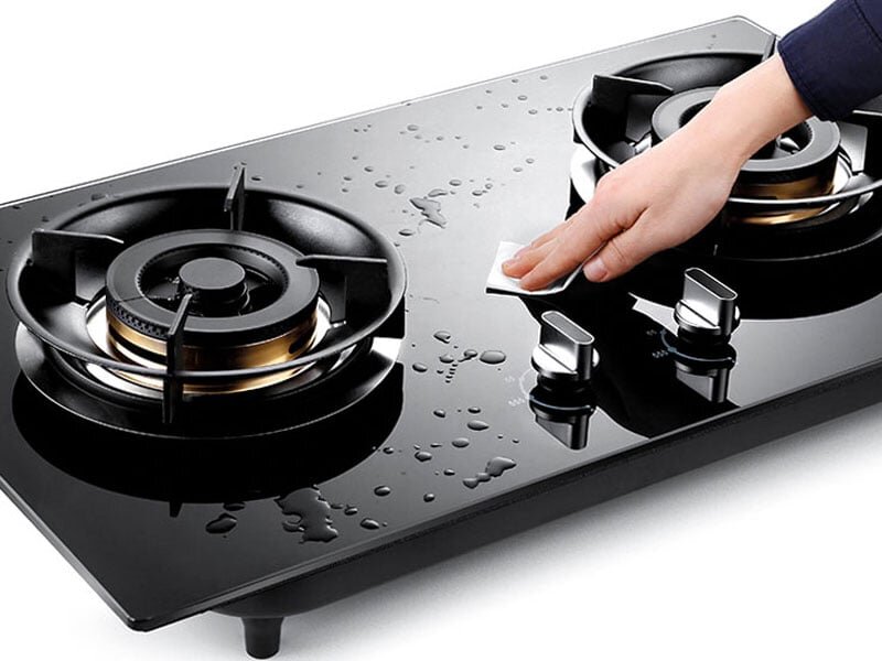 Mặt kính cường lực chịu nhiệt tốt, dễ dàng vệ sinh Bếp gas âm bàn đá