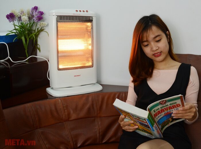 Quạt sưởi điện 3 bóng Halogen Hichiko HC-1205A