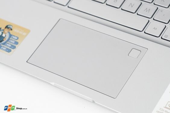 Asus Vivobook A415EA i3 (EK2429W) 08