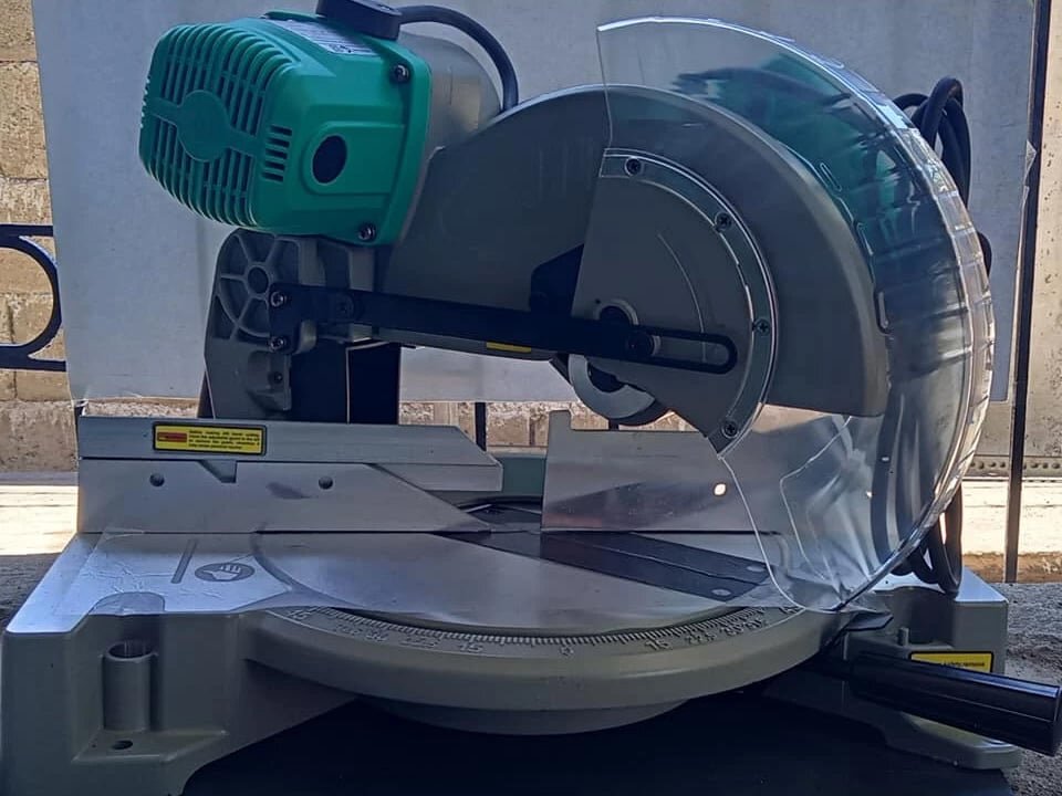 DCA AJX03-255 gọn nhẹ dễ di chuyển DCA AJX03-255