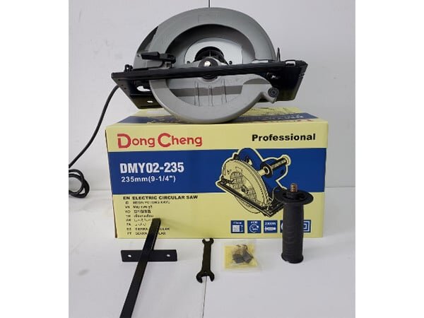 Bộ sản phẩm máy cưa gỗ Dongcheng DMY02-235 Bộ sản phẩm máy cưa gỗ Dongcheng DMY02-235