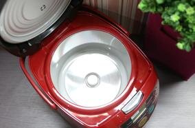 NỒI CƠM ĐIỆN TỬ 1,8L Hitachi XMC18Y(OBK) NỒI CƠM ĐIỆN TỬ 1,8L Hitachi XMC18Y(OBK)