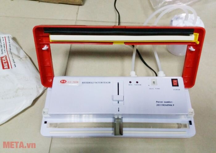 Máy hút chân không DZ300B