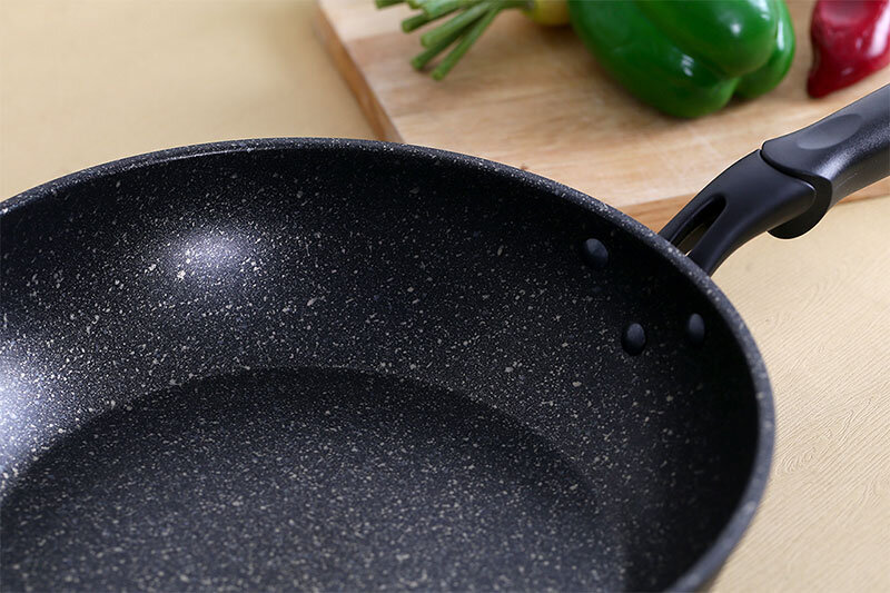 Chảo nhôm đáy từ chống dính đá hoa cương 28 cm Sunhouse SWP28 Chảo nhôm đáy từ chống dính đá hoa cương 28 cm Sunhouse SWP28
